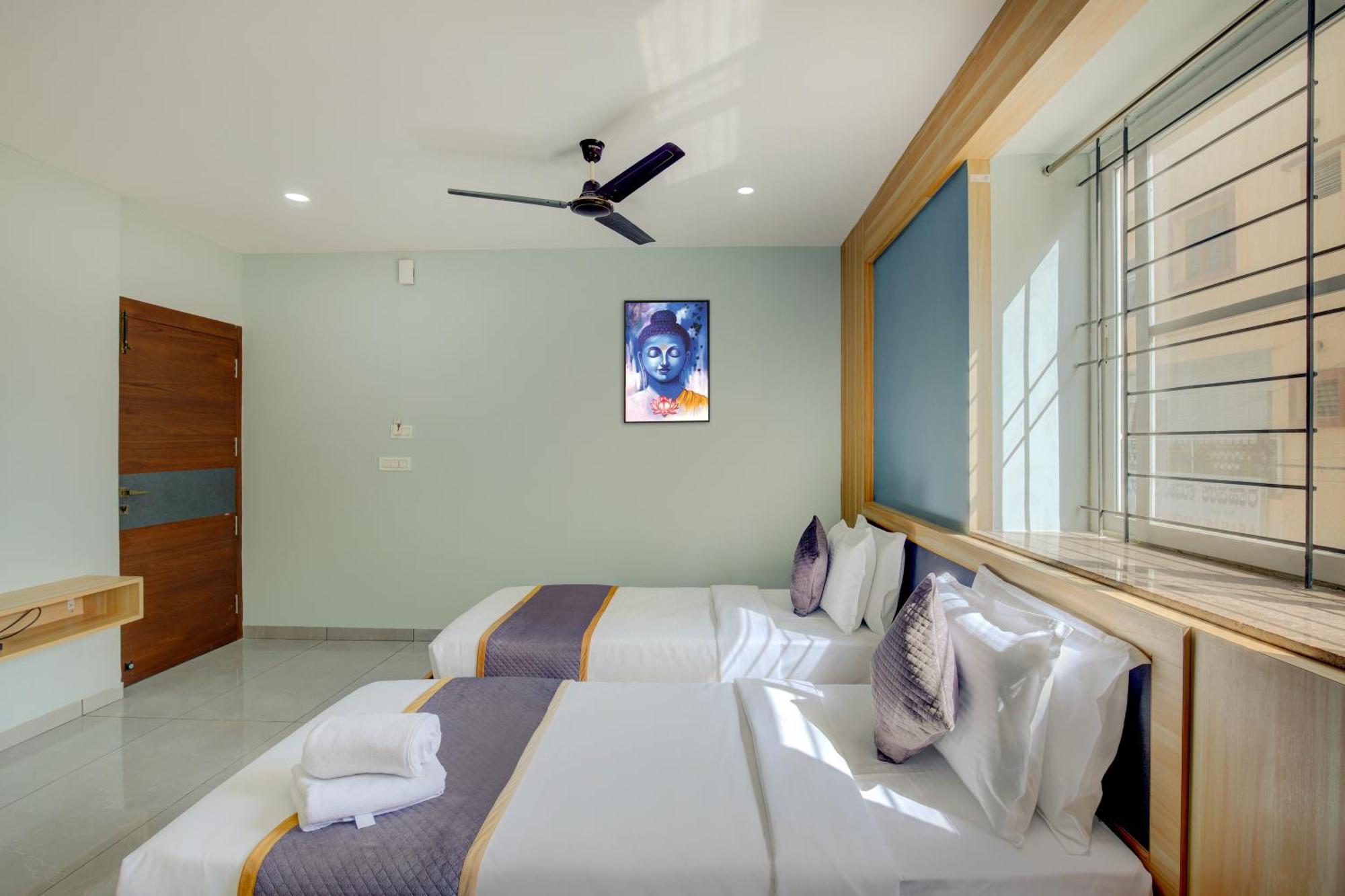 Hotel Park Lane Yelahanka Bangalore Dış mekan fotoğraf